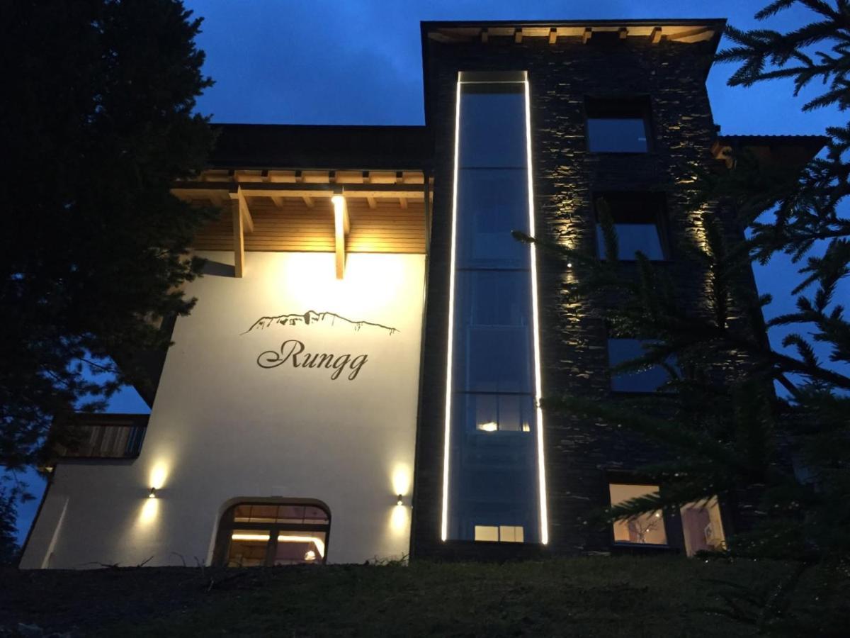Guesthouse Rungg Badia  Exterior foto