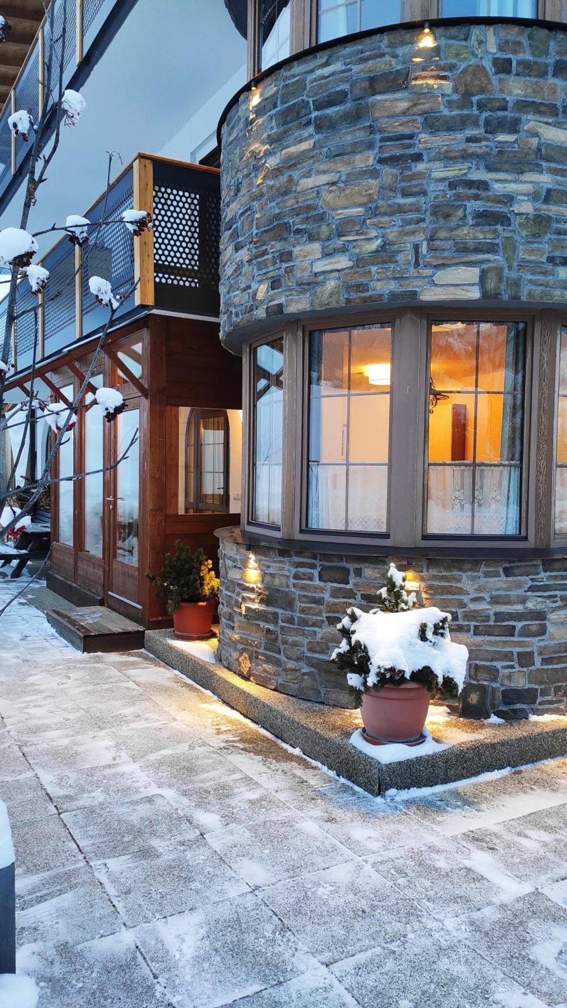 Guesthouse Rungg Badia  Exterior foto